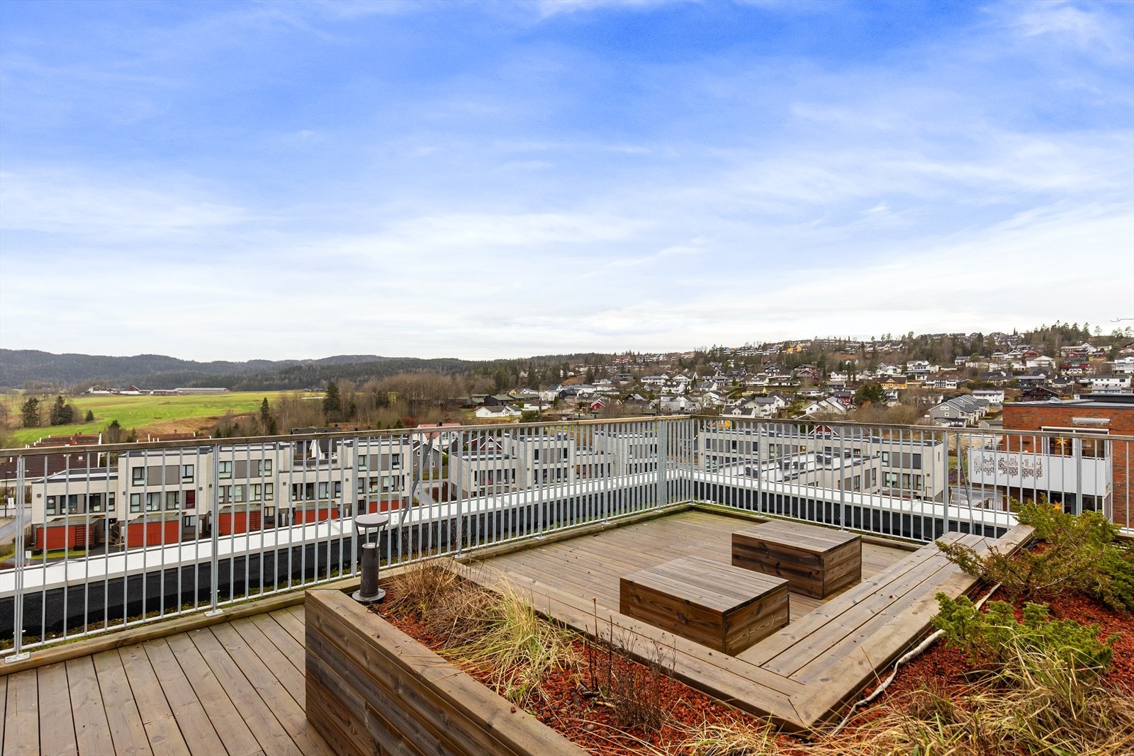 Her er det også flotte solforhold og utsikt Galleribilde