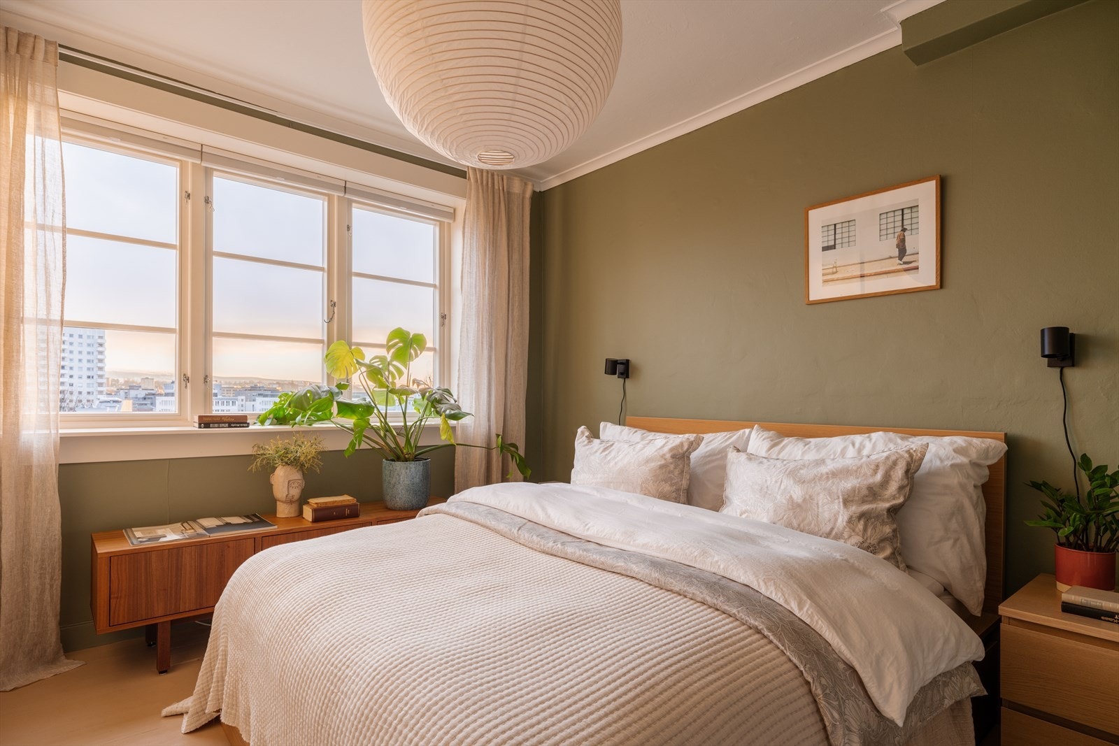 Rommet ligger vendt mot Maridalsveien, som i følge selger er en lite trafikkert gate. Galleribilde