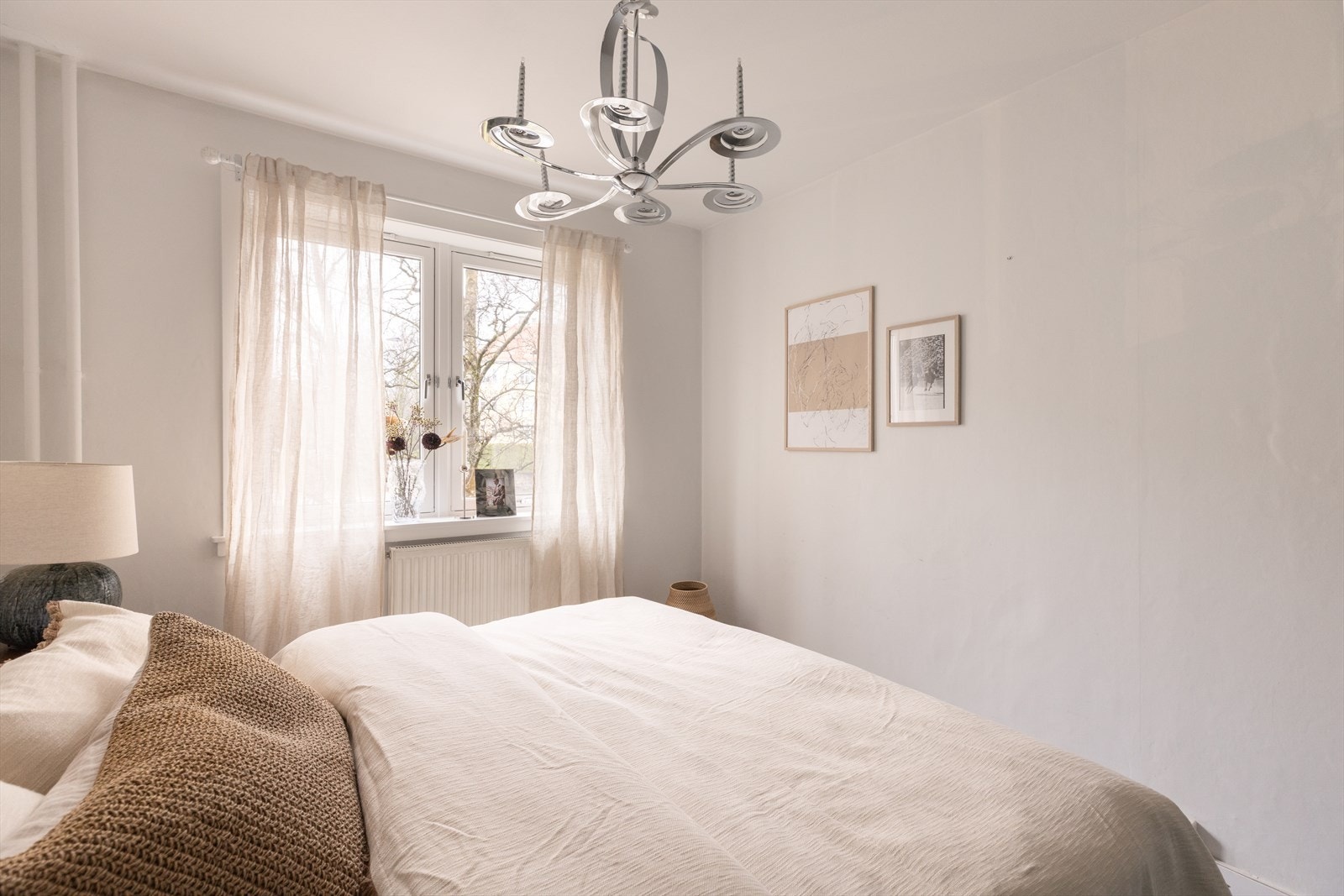 Sentralfyring med radiator. Galleribilde