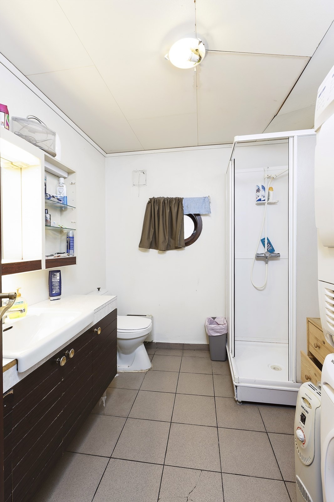 bad i 1 etasje Galleribilde