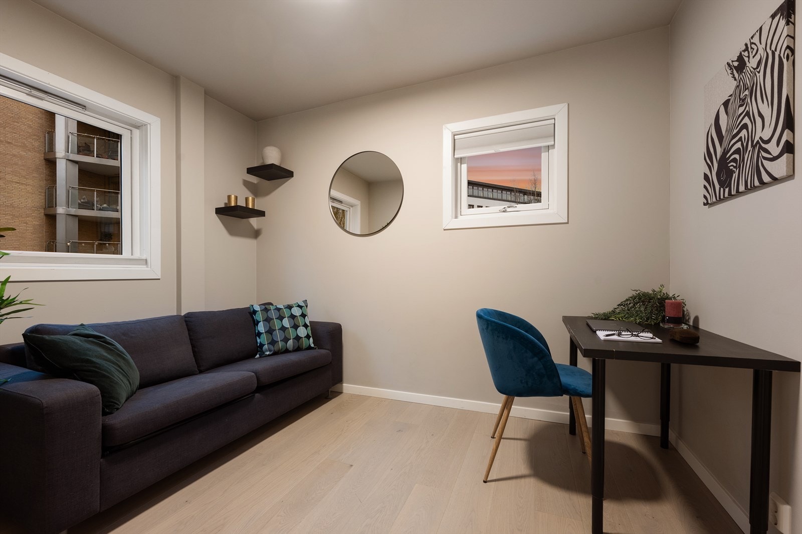 SOVEROM 3 | Boligens tredje soverom egner seg ypperlig som barnerom, gjesterom eller kontor. Galleribilde