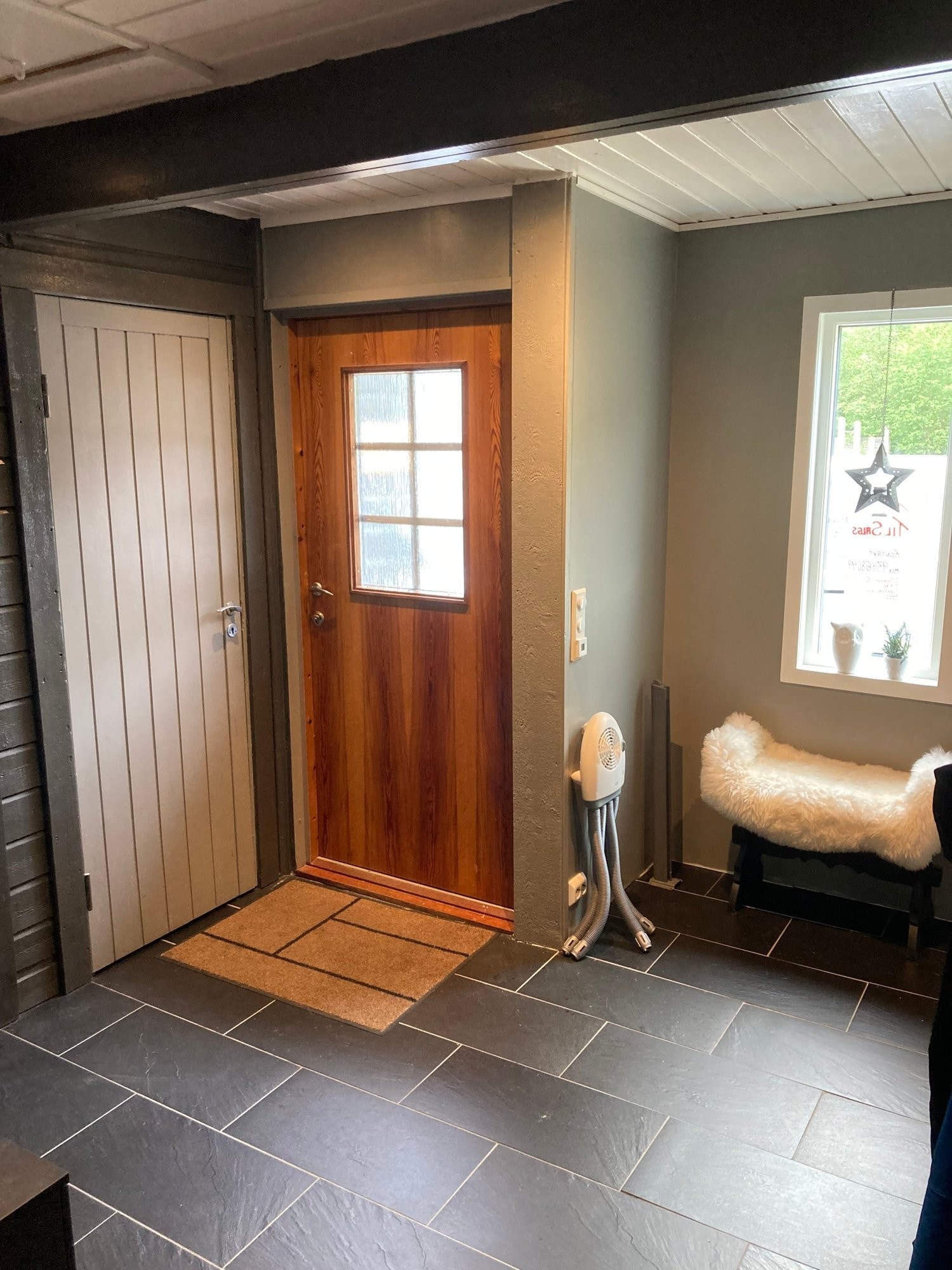 Yttergangen og hoveddør Galleribilde