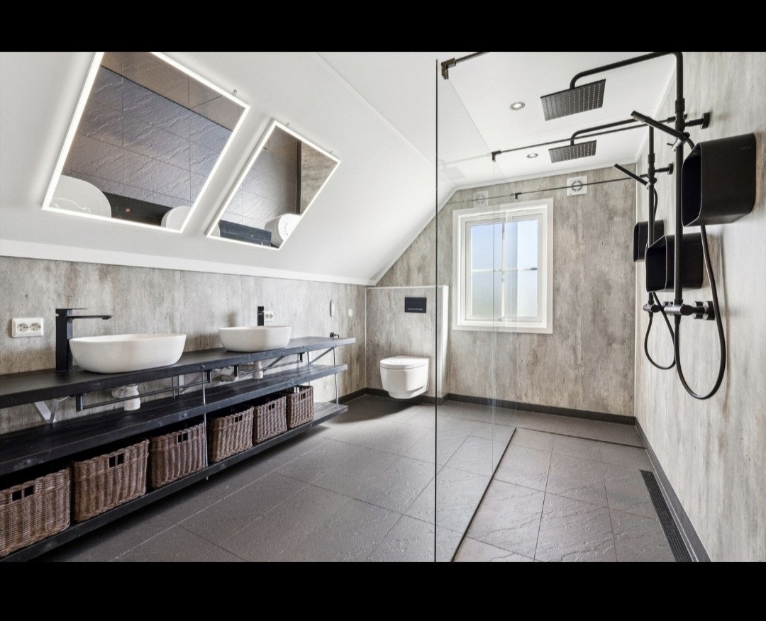 Bad 2 etasje Galleribilde