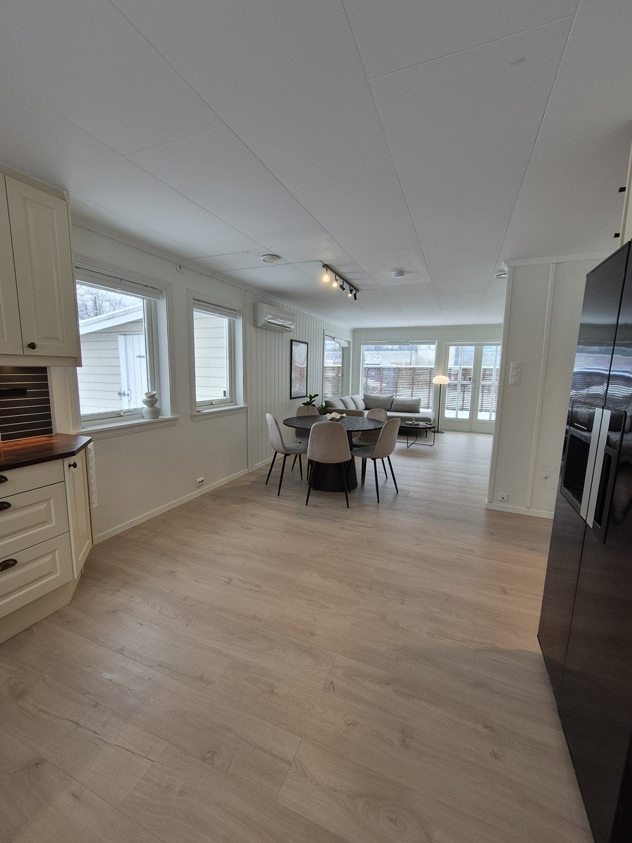 Stue/kjøkken Galleribilde