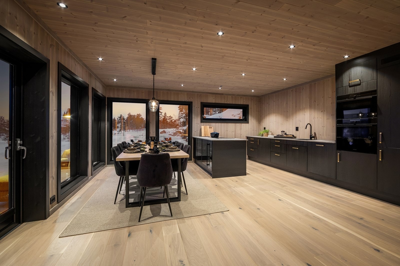 Kveldsbilde av Kjøkken/Stue Galleribilde