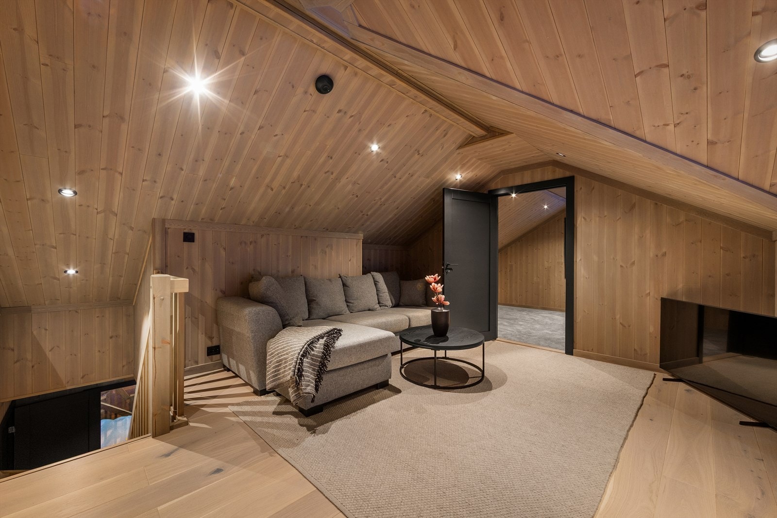 Loftstue i
2. etasje Galleribilde