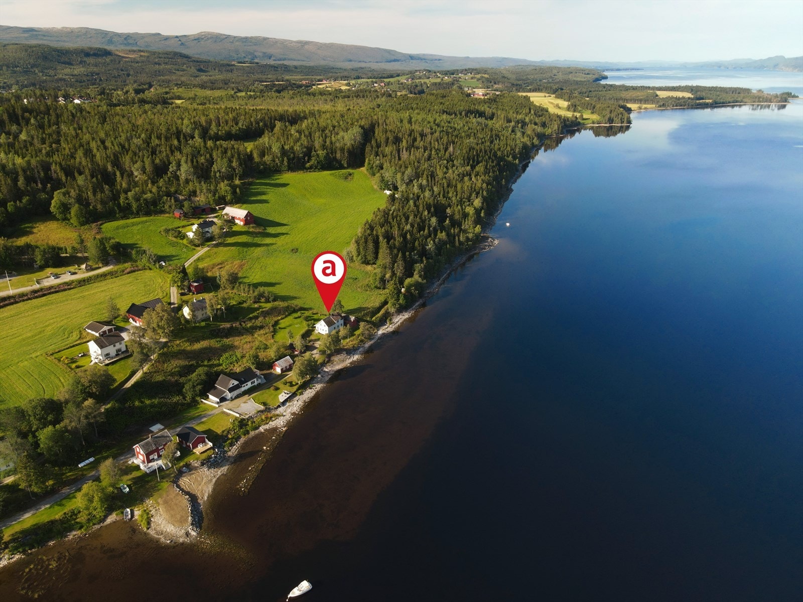 Husets plassering med utsikt mot sørvest Galleribilde