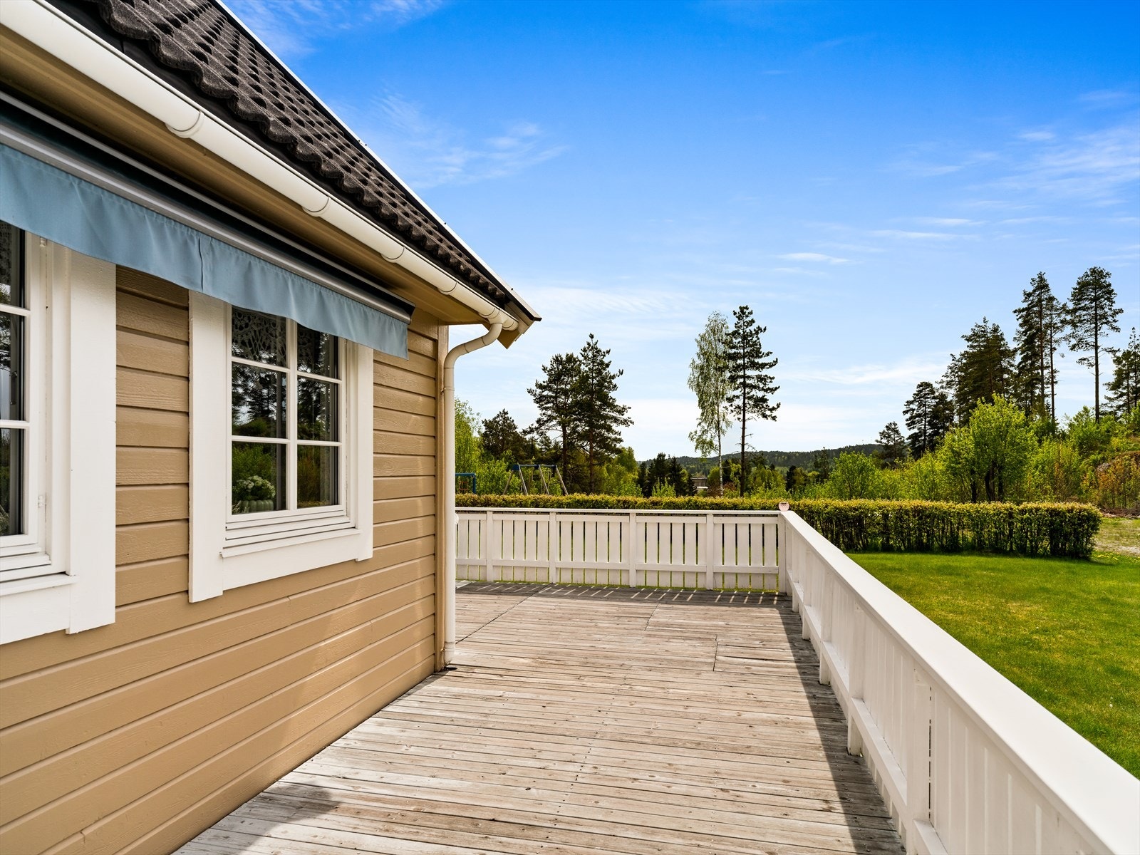 Gode solforhold og markise tilgjengelig. Galleribilde