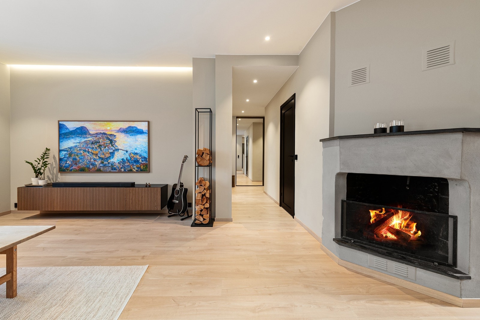 Fra stue mot gang Galleribilde