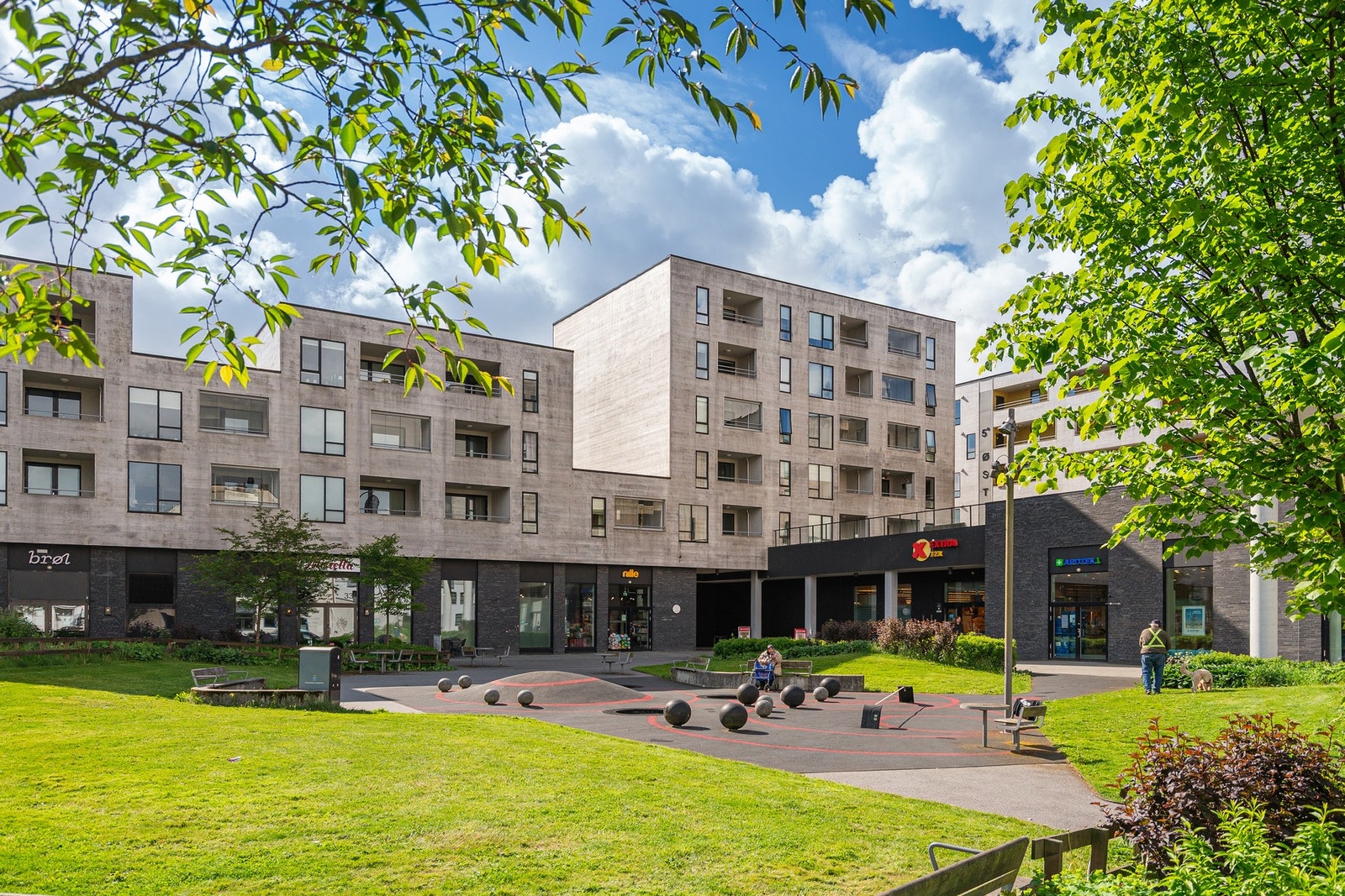 Samtidig med alt dette kan du spasere til sentrumskjernen i Stavanger øst på få minutter. Galleribilde