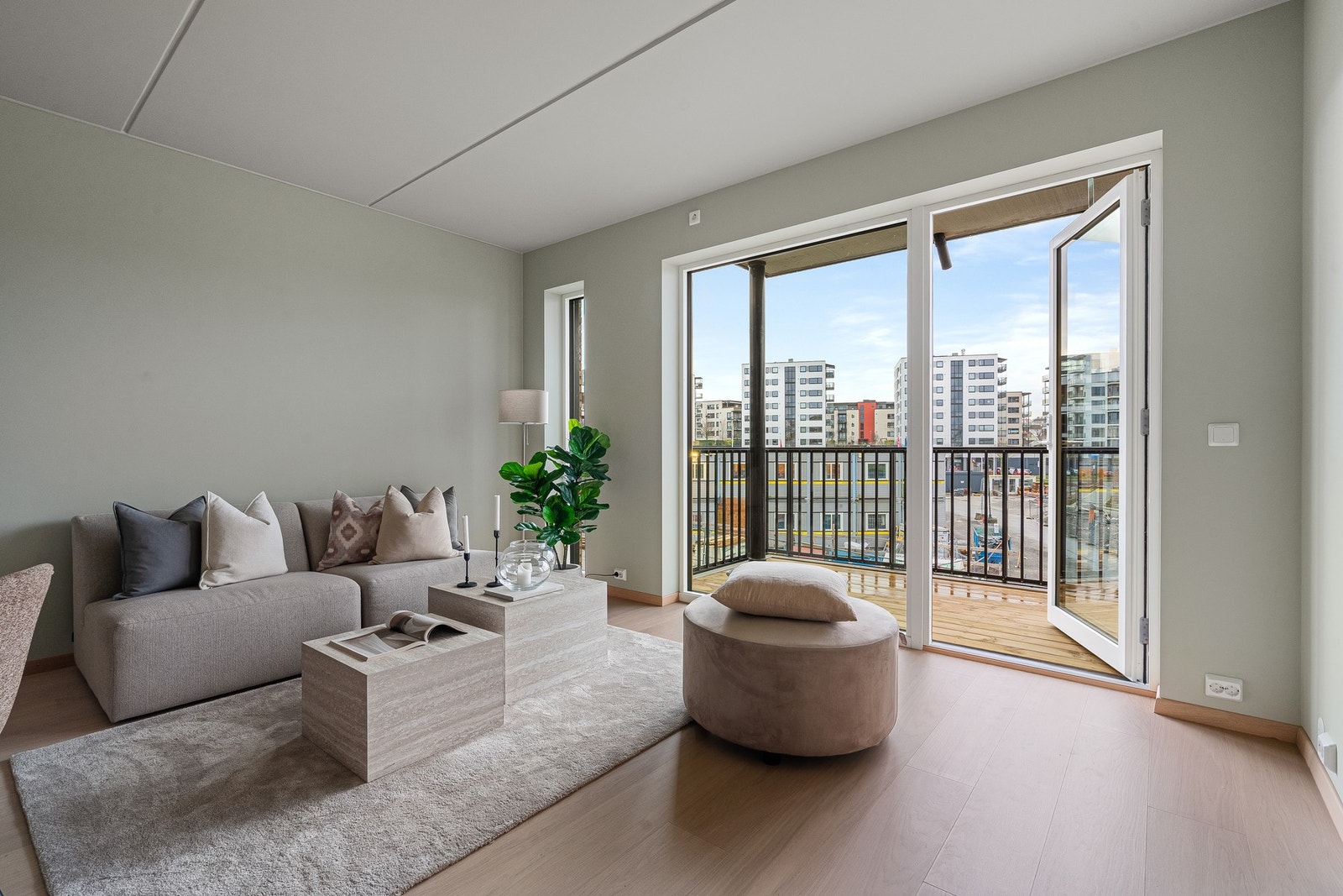 Det vil komme et bygg foran, men det vil fremdeles være gode solforhold og utsikt. Galleribilde