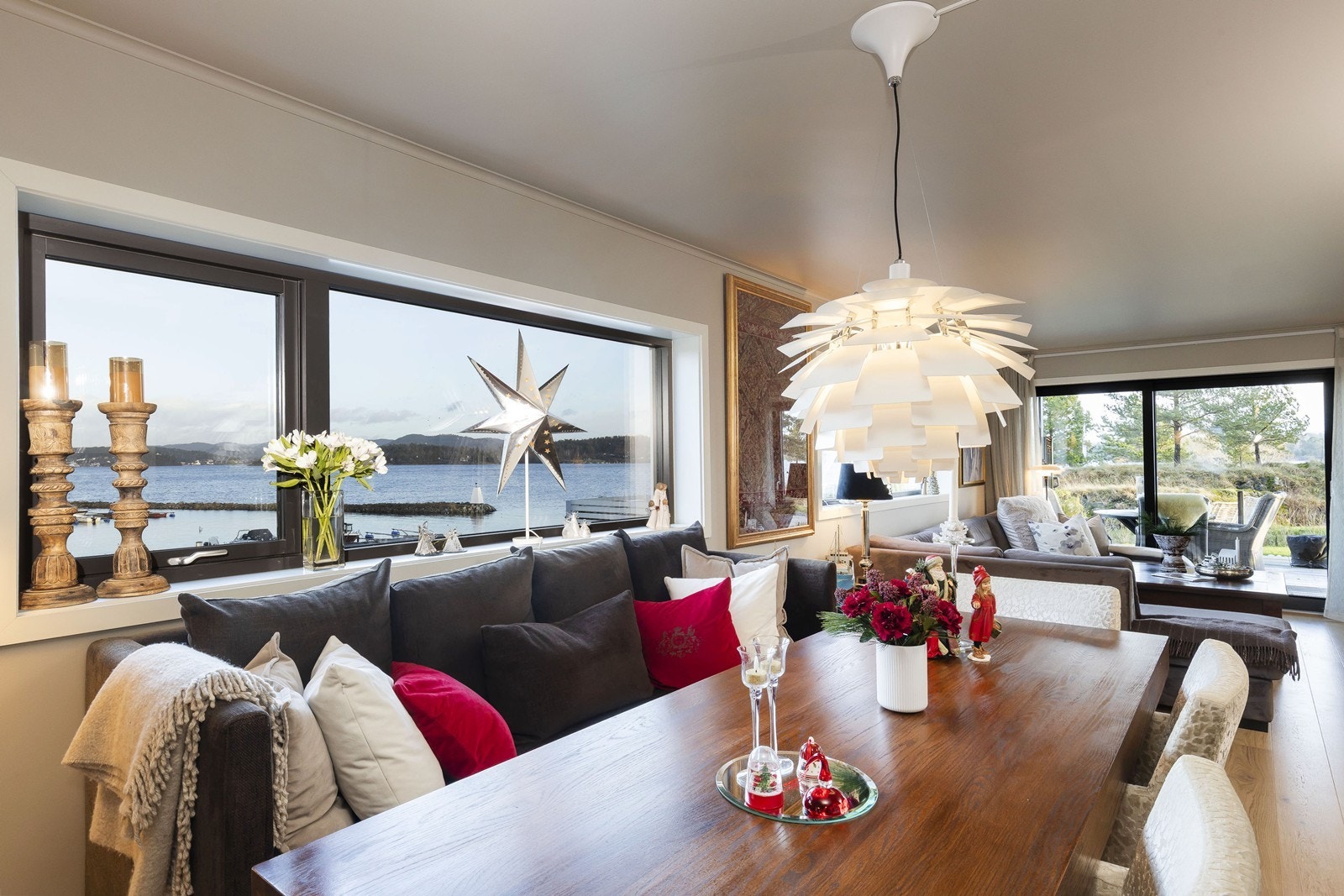 Flott utsikt fra spisestuen Galleribilde