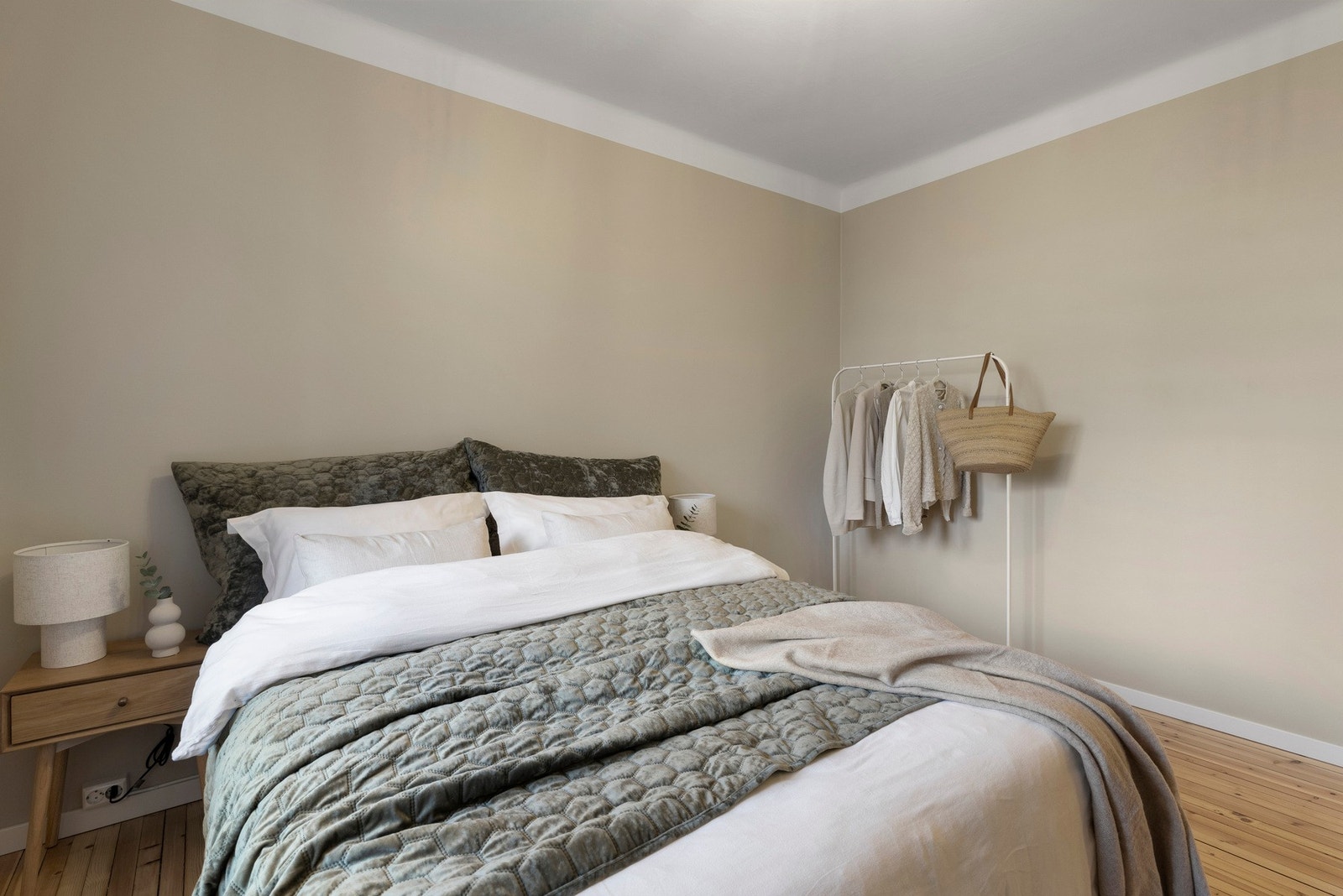 Her er det også plass til en garderobeløsning. Galleribilde