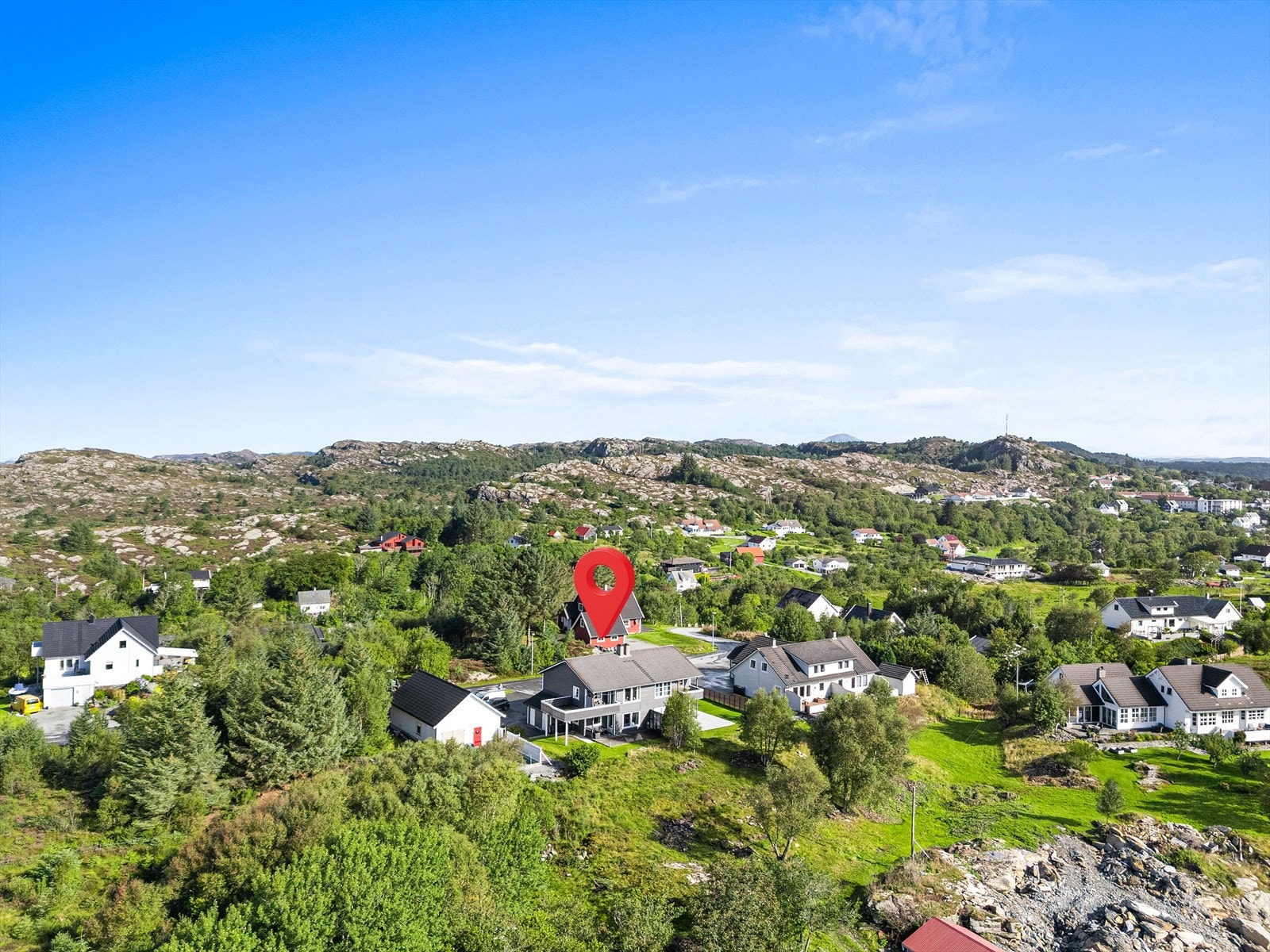 Leiligheten ligger i et rolig og barnevennlig område på Langevåg Galleribilde