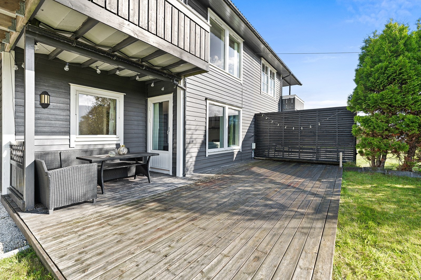 Flott, opparbeidet uteområde Galleribilde