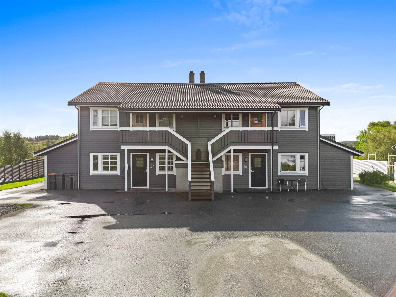 Asfaltert innkjørsel Galleribilde