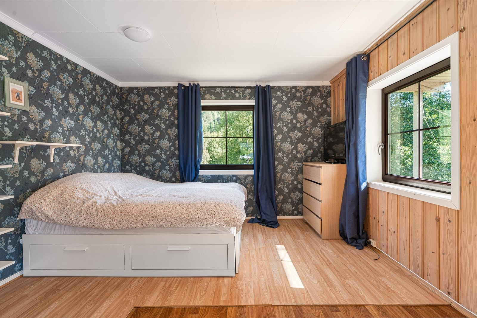 Soverommet er av god størrelse, på hele 14,2 kvm Galleribilde