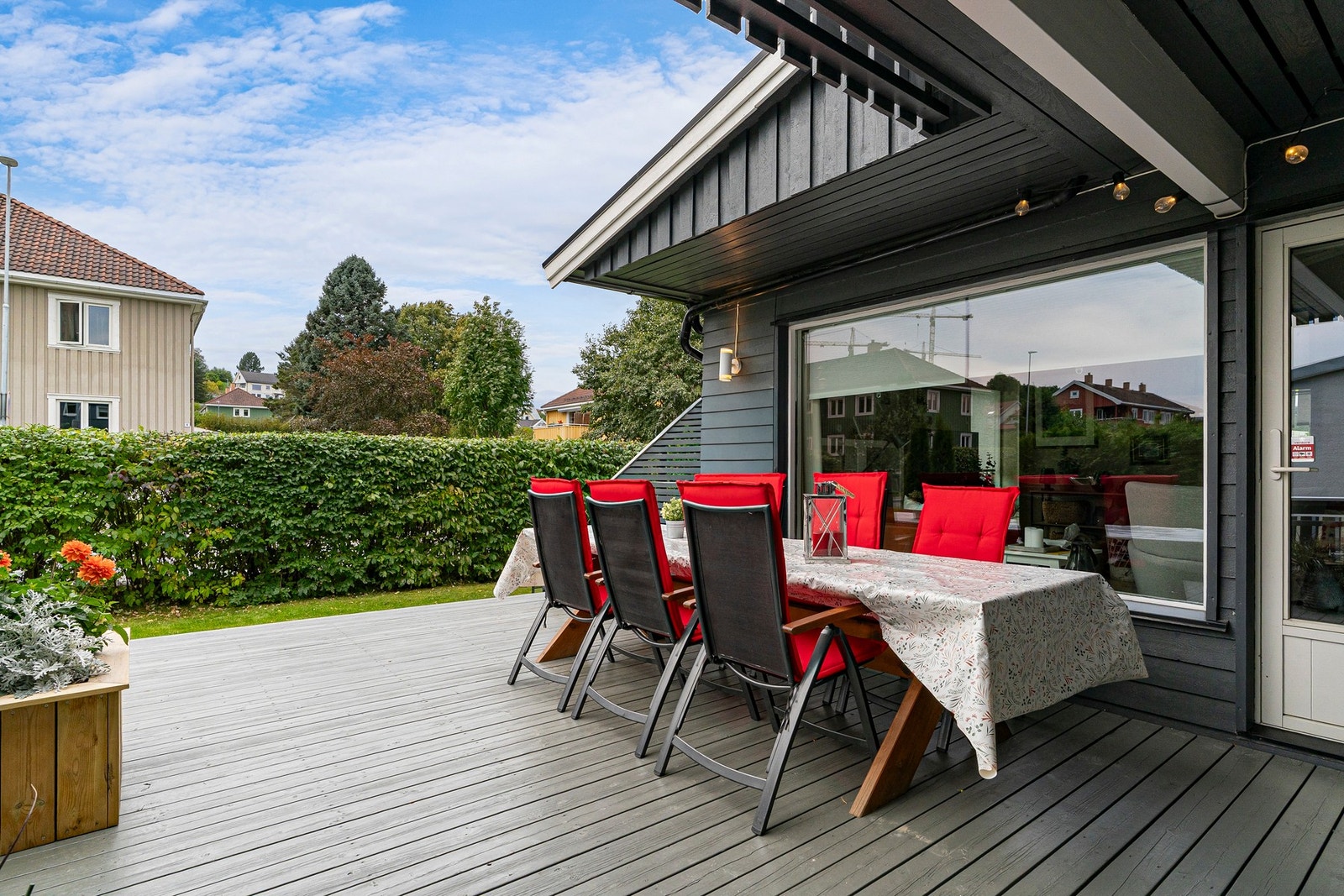 Her kan du nyte solen til langt på kveld sommers tid. Galleribilde