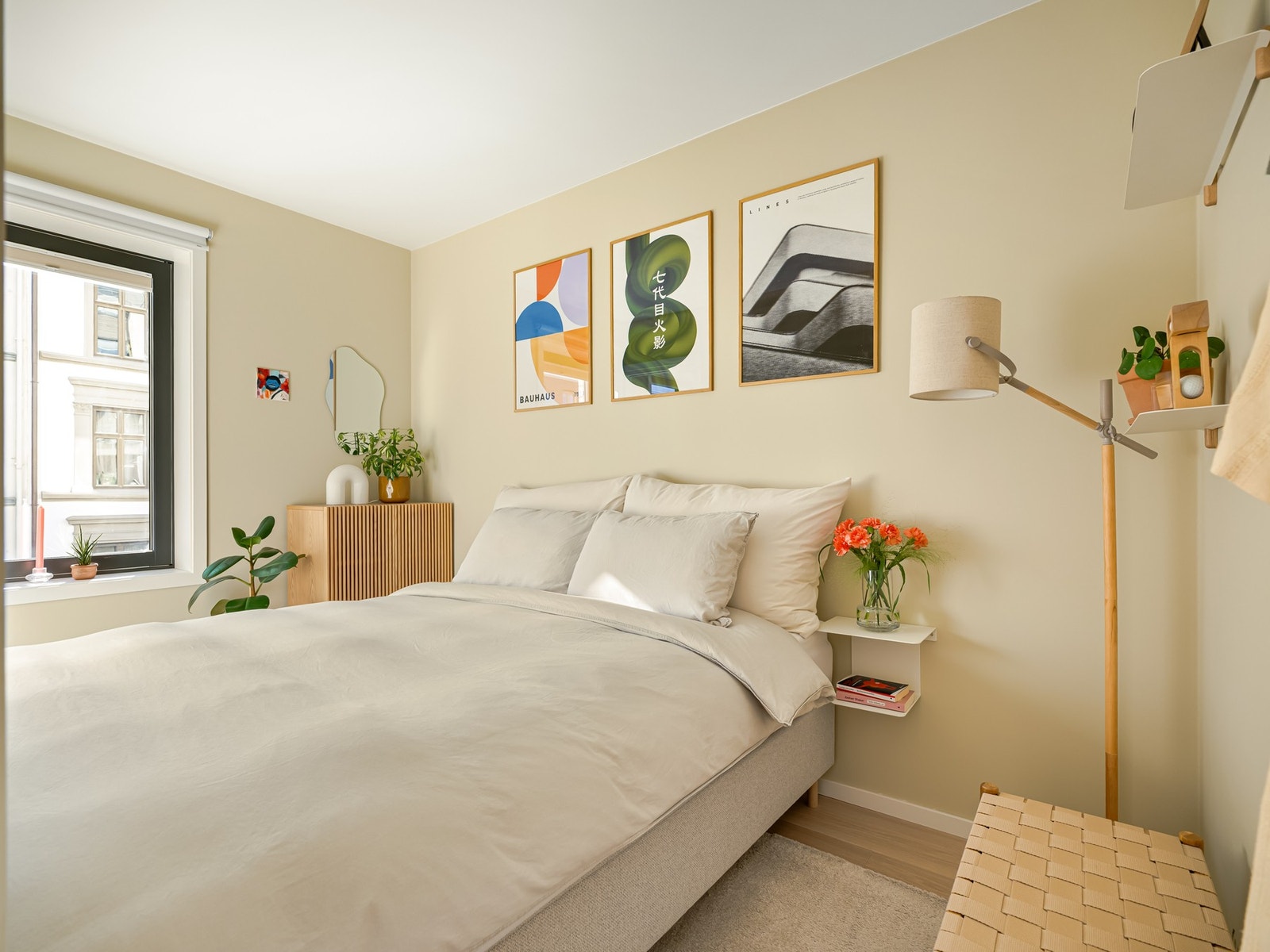 Også dette rommet er svært lyst og innbydende. Galleribilde