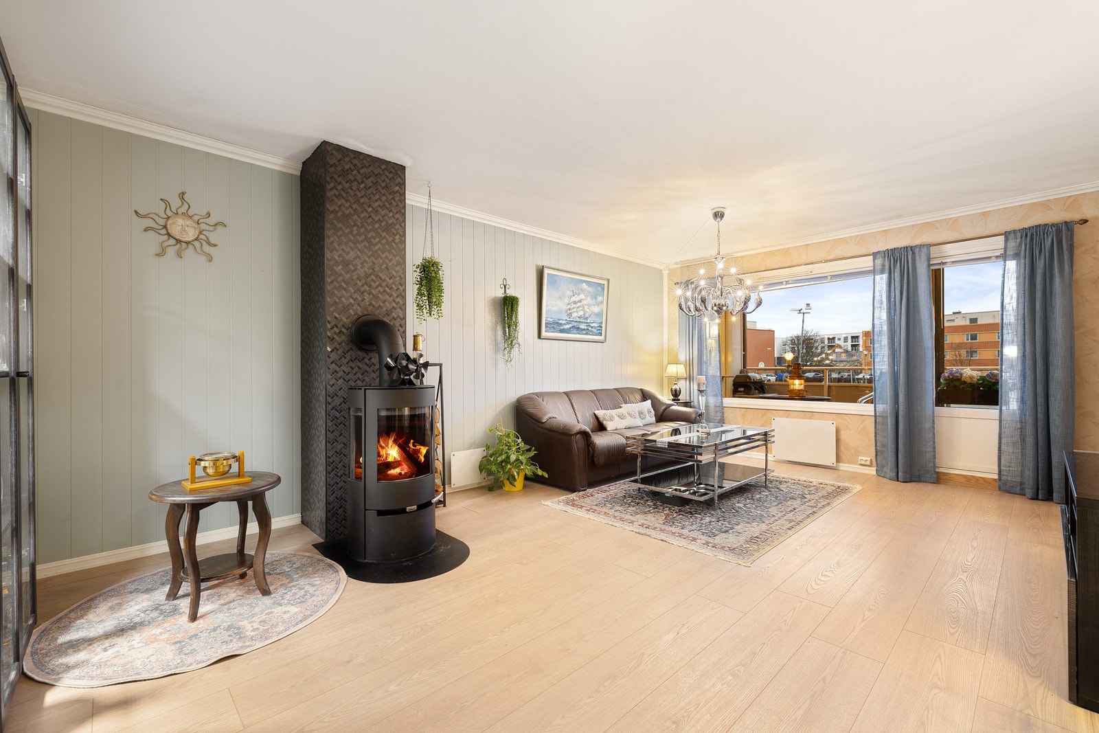 Velkommen til Waldemar Aunes veg 5B, presentert av EiendomsMegler1 ved Christian Furuhaug Aa. Galleribilde