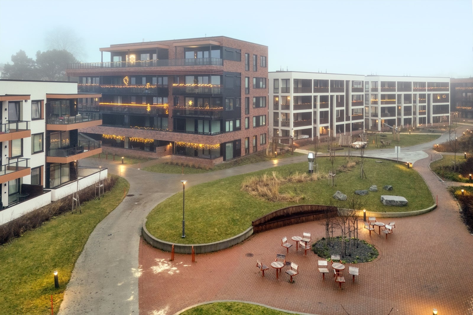 Pent opparbeidet felles uteområdet. Galleribilde