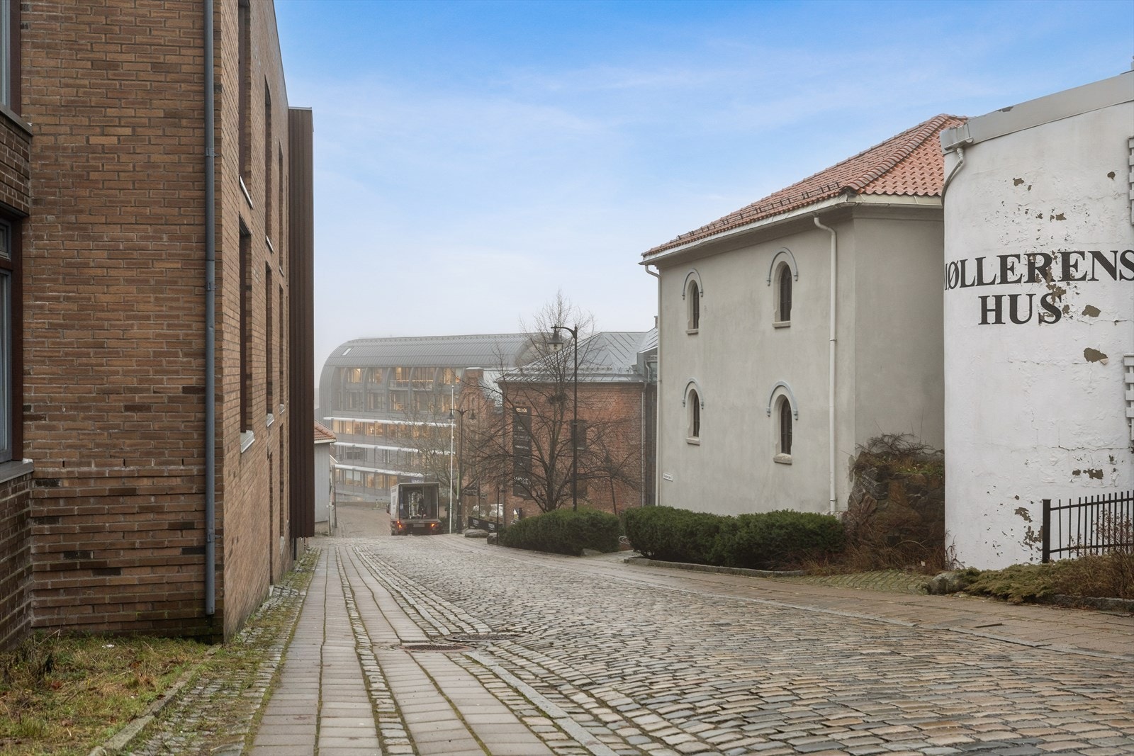 Her bor du sentralt i flotte Møllebyen, med gangavstand til alt du trenger. Galleribilde