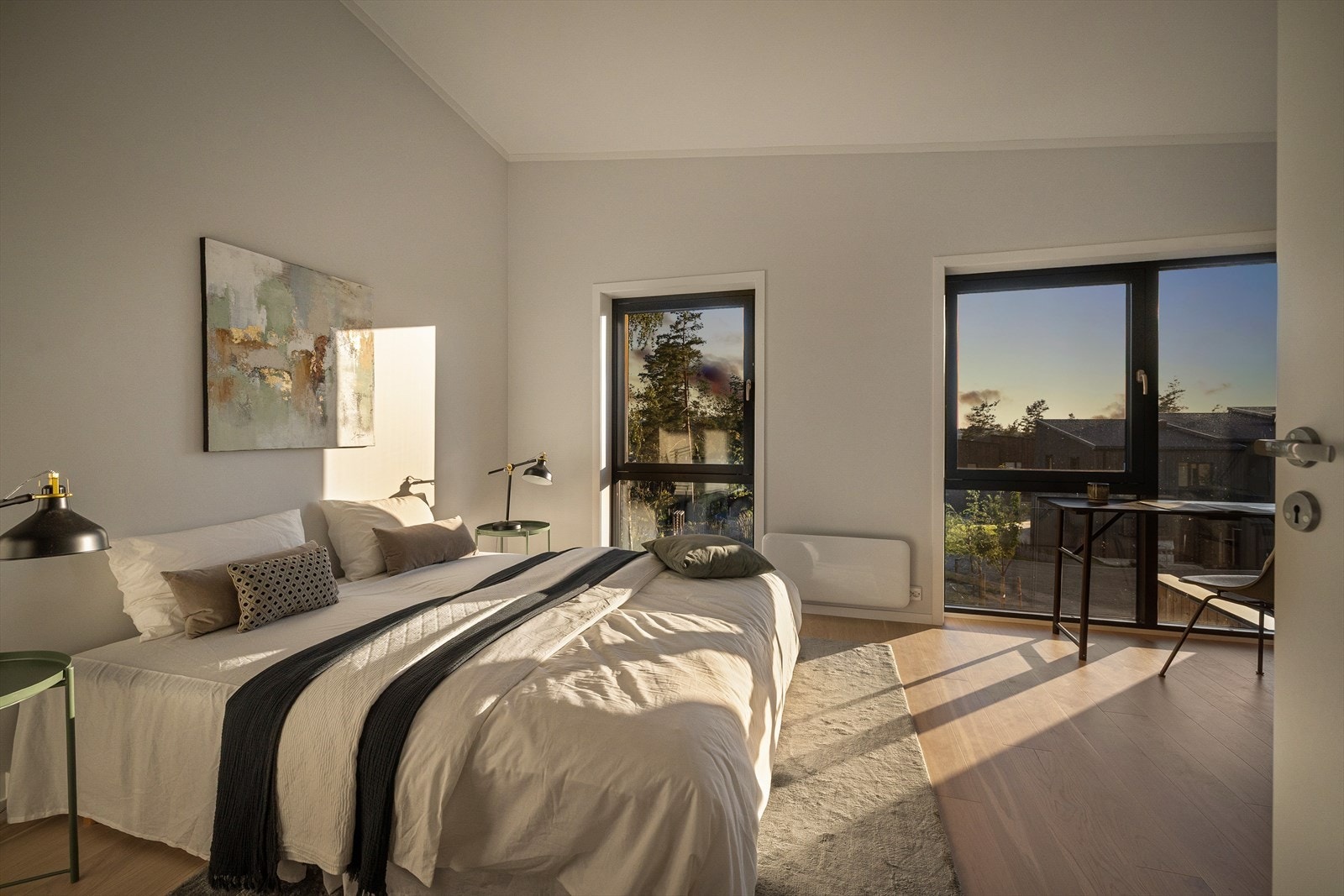 Stort hovedsoverom på ca. 9,5 kvm. Galleribilde