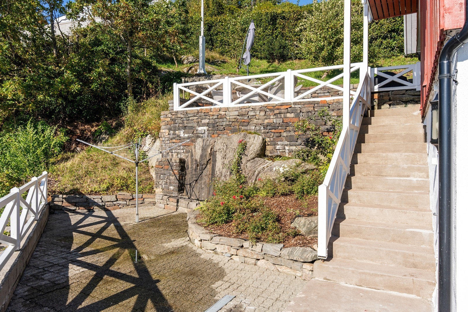 Uteområdene byr på flere vakre soner med fleksibel bruk. Galleribilde