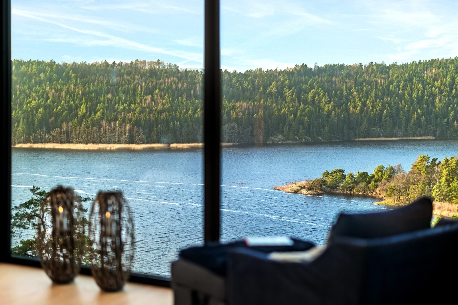 Vakker utsikt ned til Iddefjorden og over til Ystehede Galleribilde