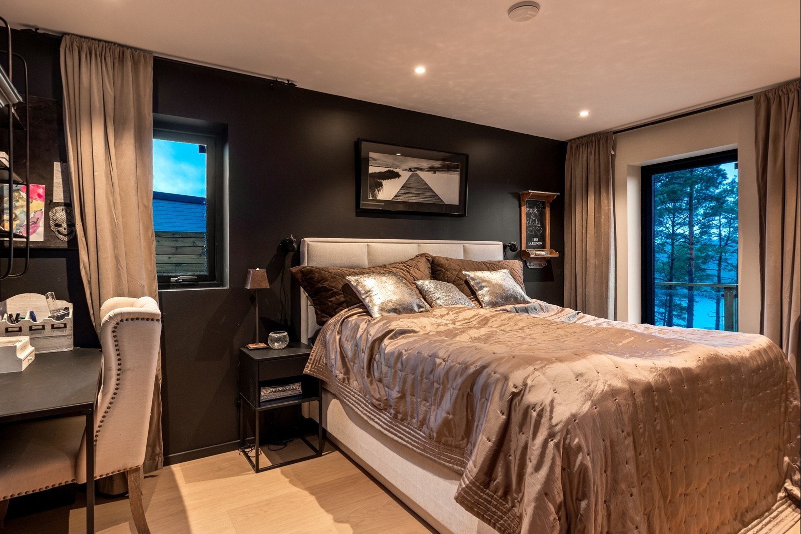 Fra hovedsoverommet er det direkte utgang til veranda Galleribilde