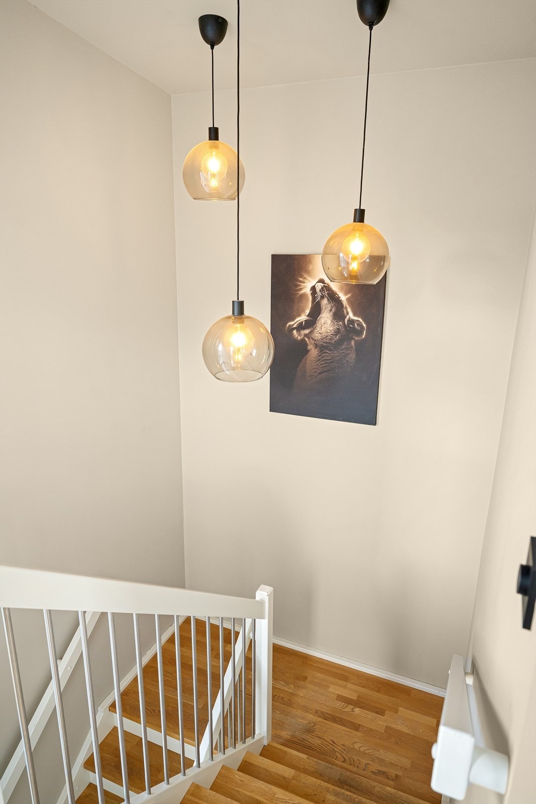 Trapp mellom 1. etasje og 2. etasje. Galleribilde