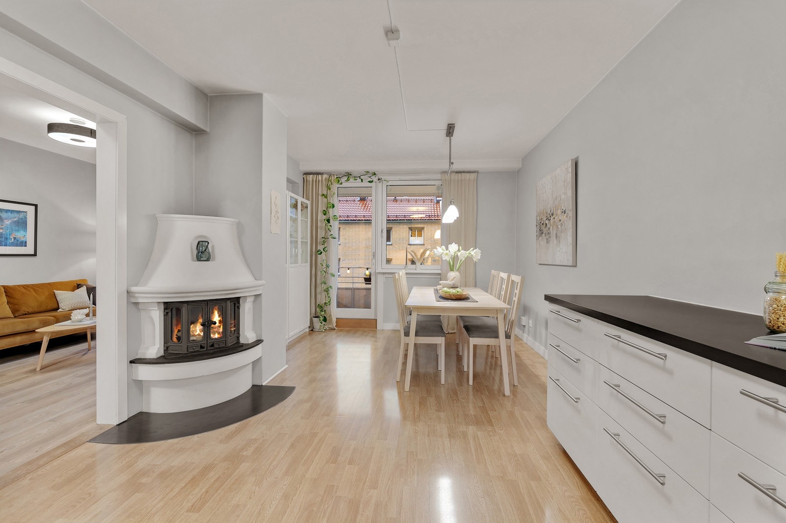 Dette er en flott 3-roms leilighet beliggende på populære Hovin/Hasle! Galleribilde