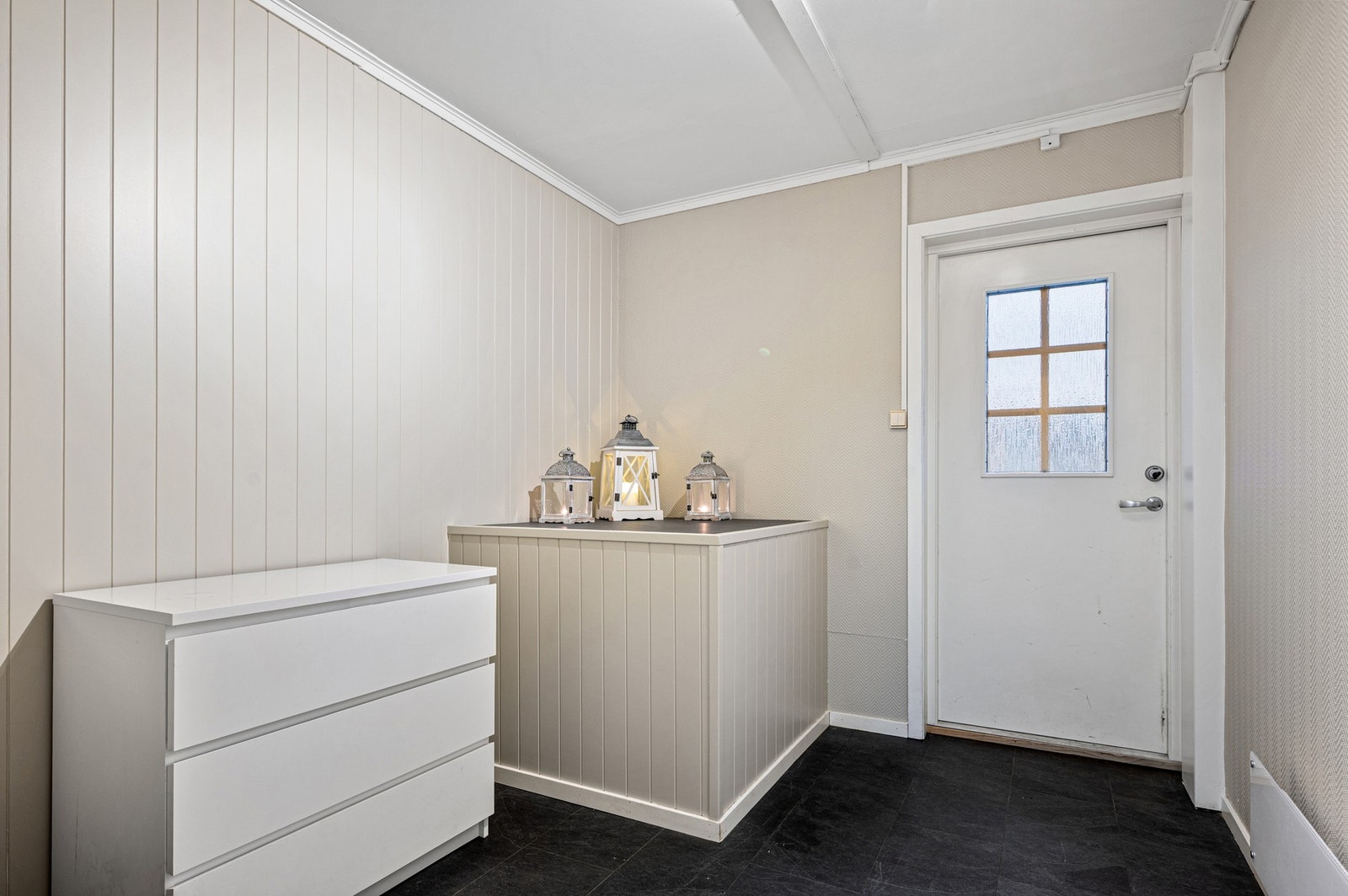 Inngangsparti/entré. Galleribilde