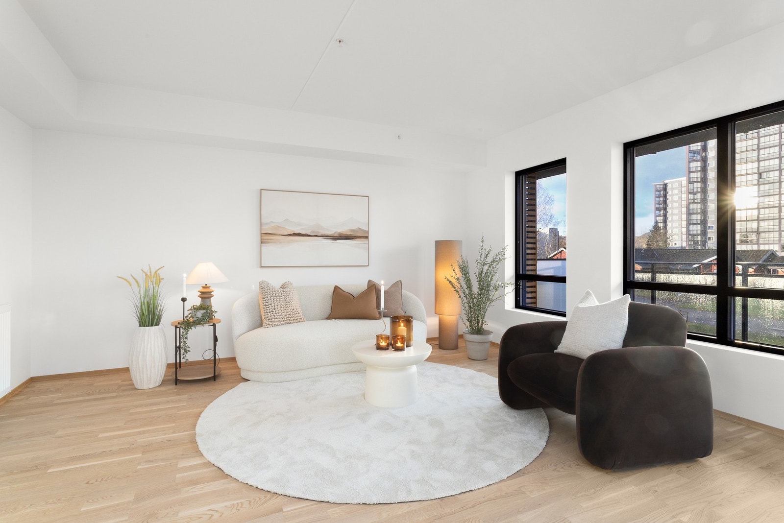 Den avlange stuen, gir flere muligheter for å sette sitt eget preg på møbleringen. Galleribilde