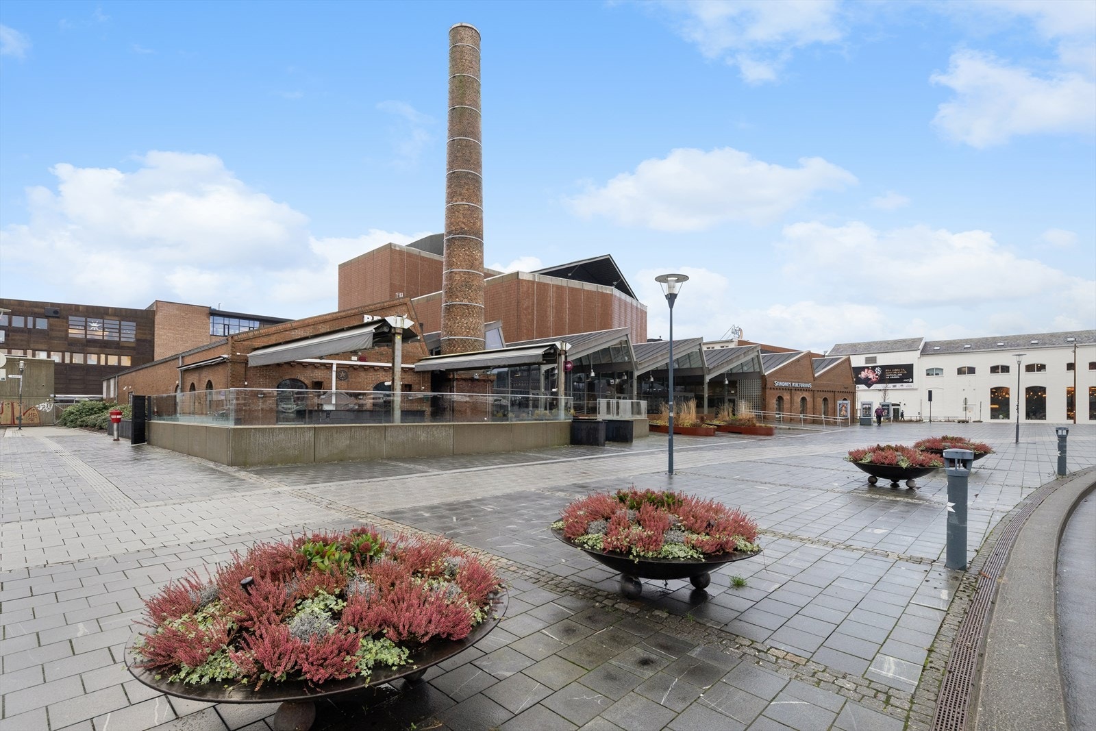 Kun få minutters gange til Sandnes kulturhus, kjøpesentre, restauranter m.m. Galleribilde