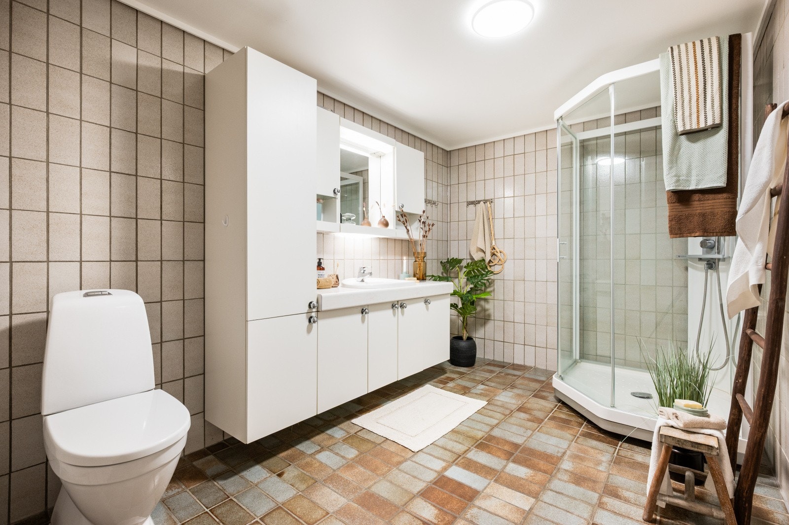 Romslig bad Galleribilde