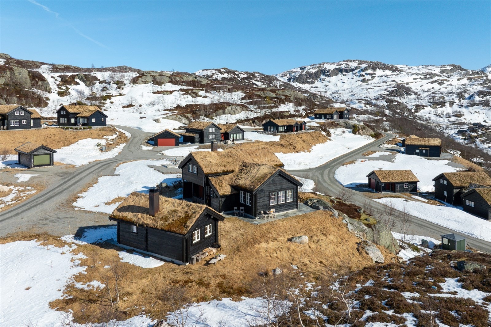 Oppkjørte løyper mot Flatstøldalen, Sirekrok og et stykke inn Grydalen. Galleribilde