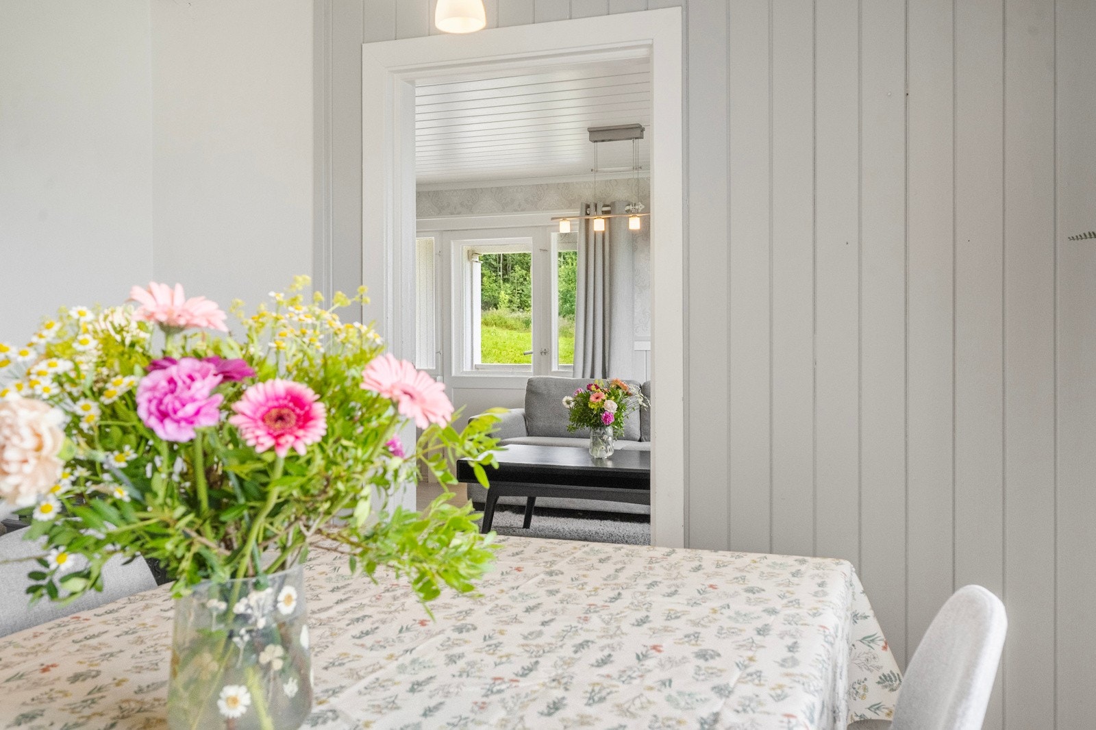 Her er det perfekt å ha gjester til bords Galleribilde