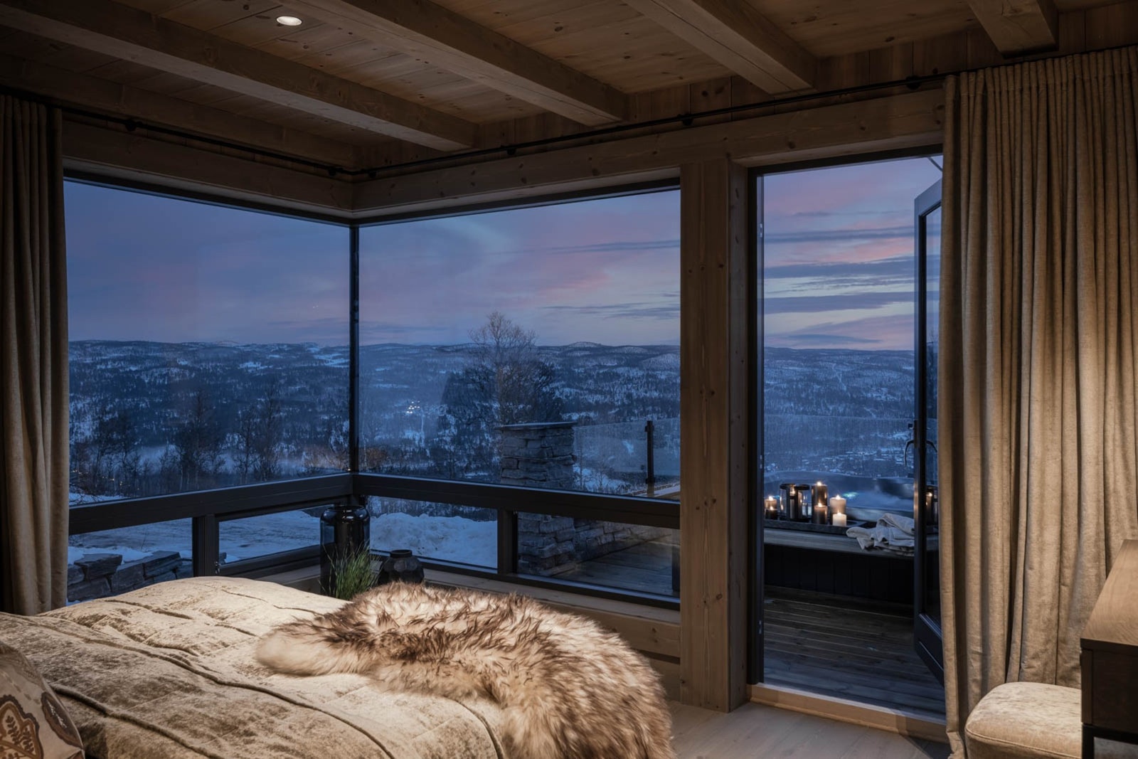 Soverom med panoramautsikt som tar pusten fra deg - og direkte utgang til varm jacuzzi Galleribilde