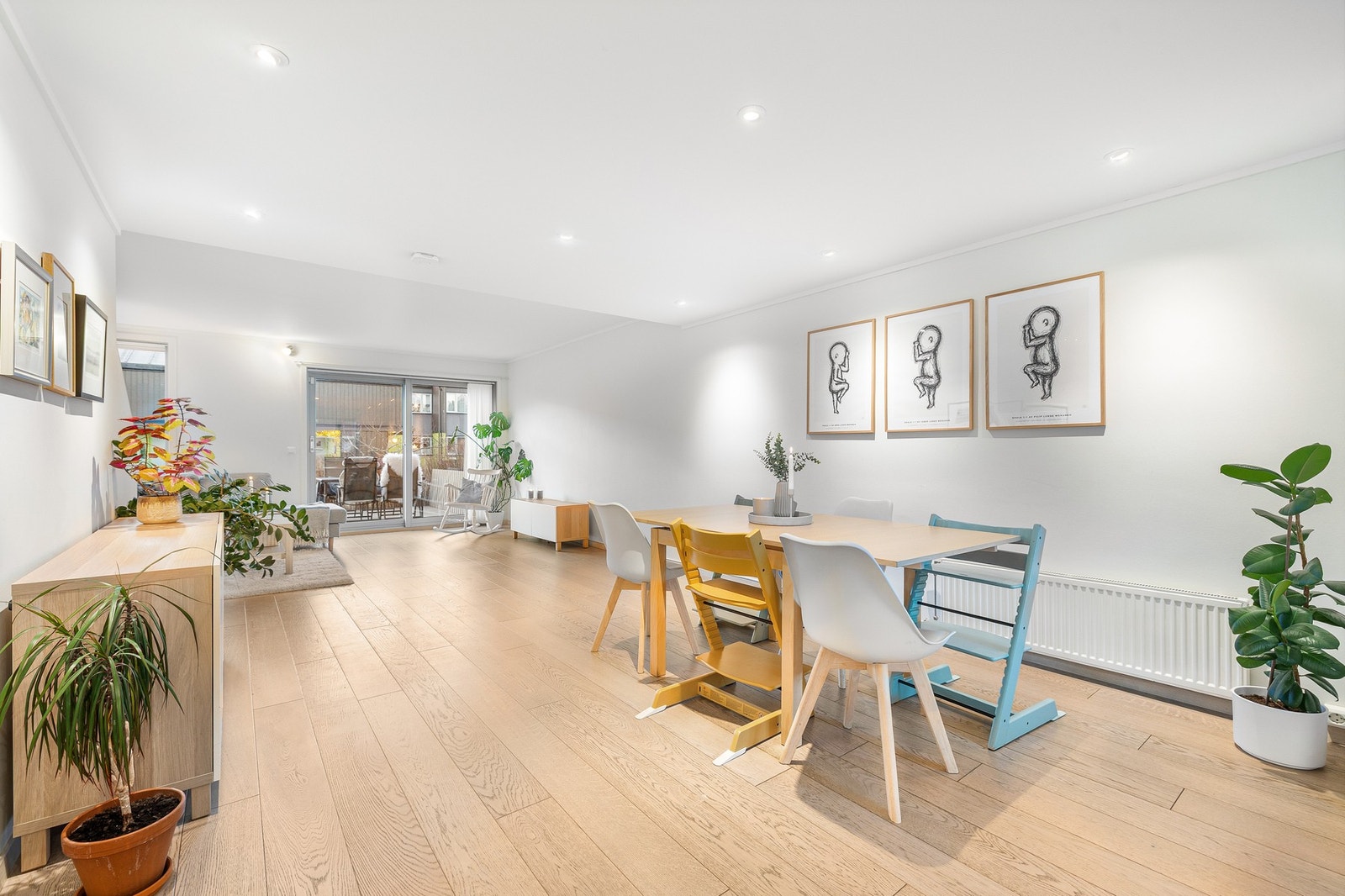 Parkettgulv på de fleste gulv i boligen Galleribilde