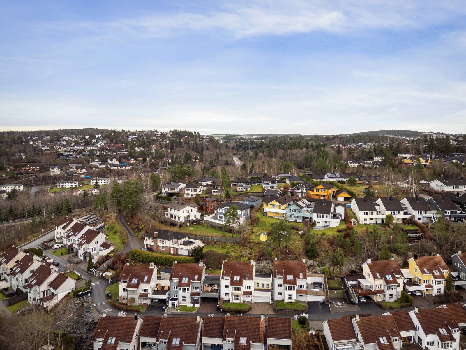 Her bor man sentralt, men likevel landlig, med nærhet til både natur og bymessige fasiliteter. Galleribilde