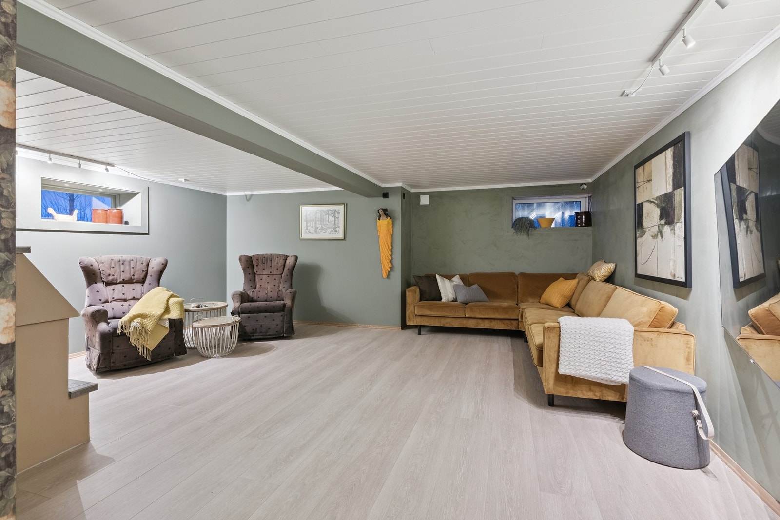 Romslig kjellerstue Galleribilde