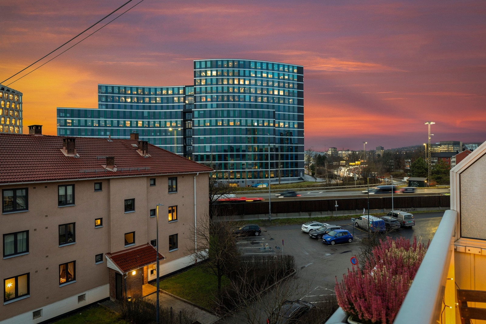 Kveldsutsikt fra balkongen Galleribilde