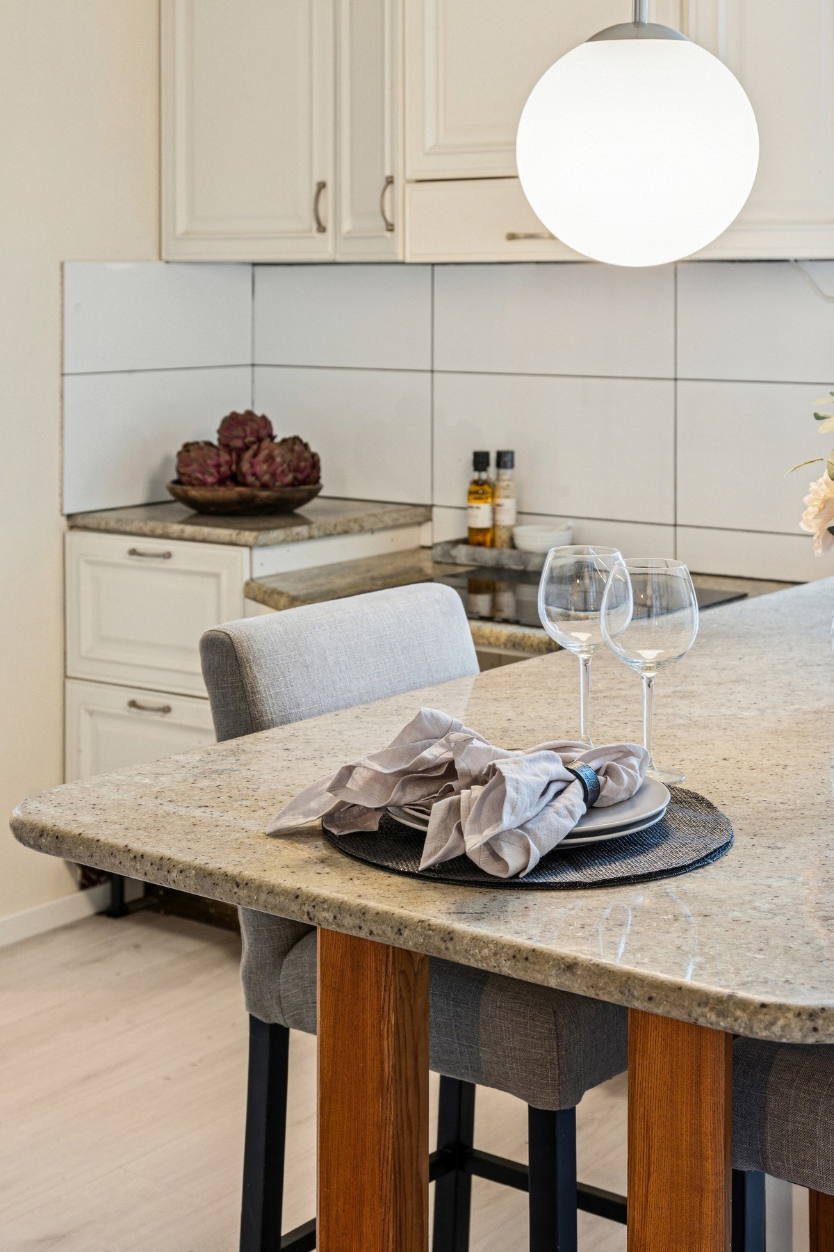 Pen kjøkkenøy. Galleribilde