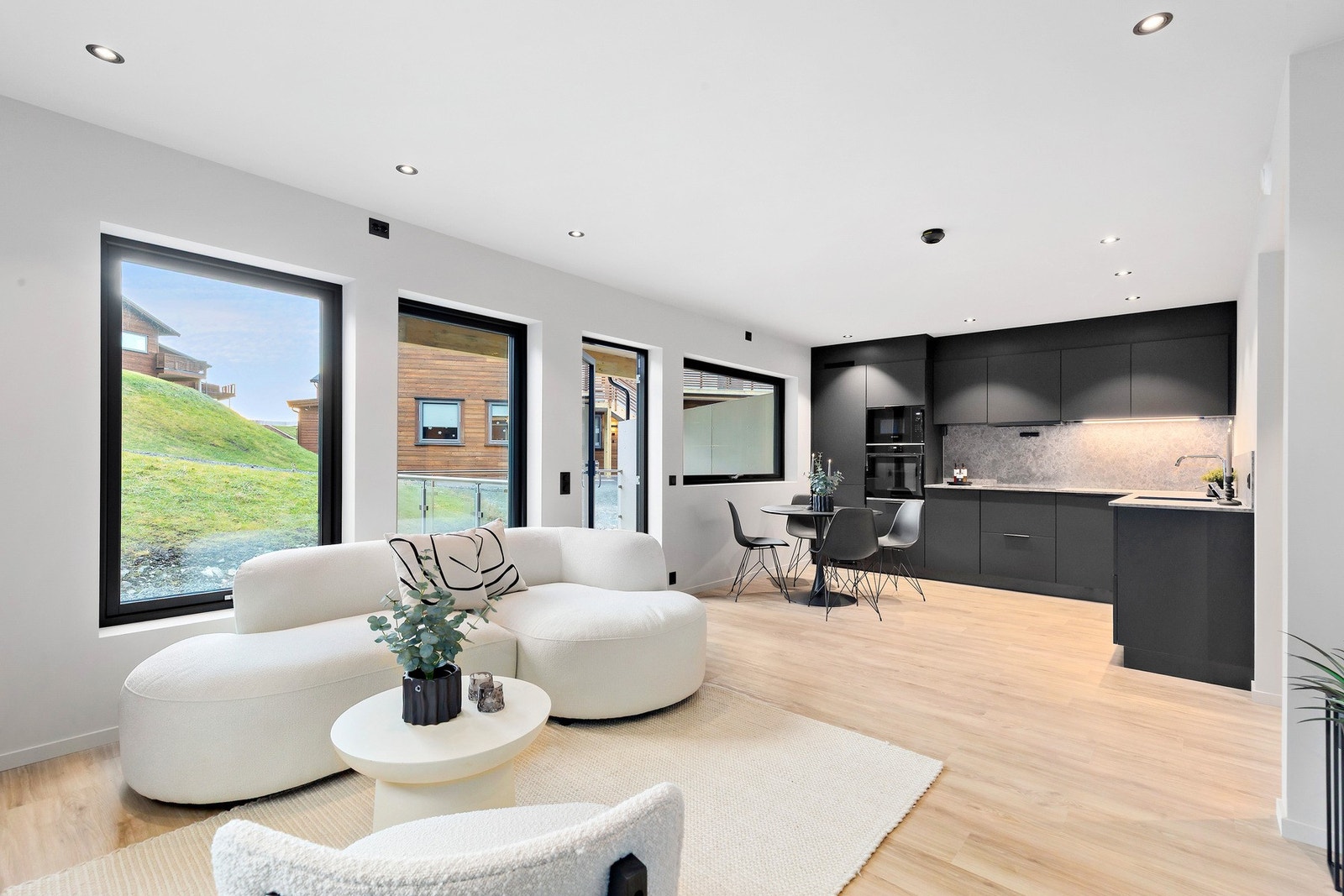 Ny & lekker 3-roms endeleilighet, ferdigstilt desember 2025. Galleribilde