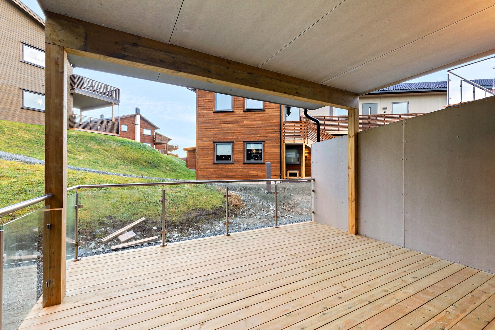 Takoverbygd med lang brukssesong. Galleribilde