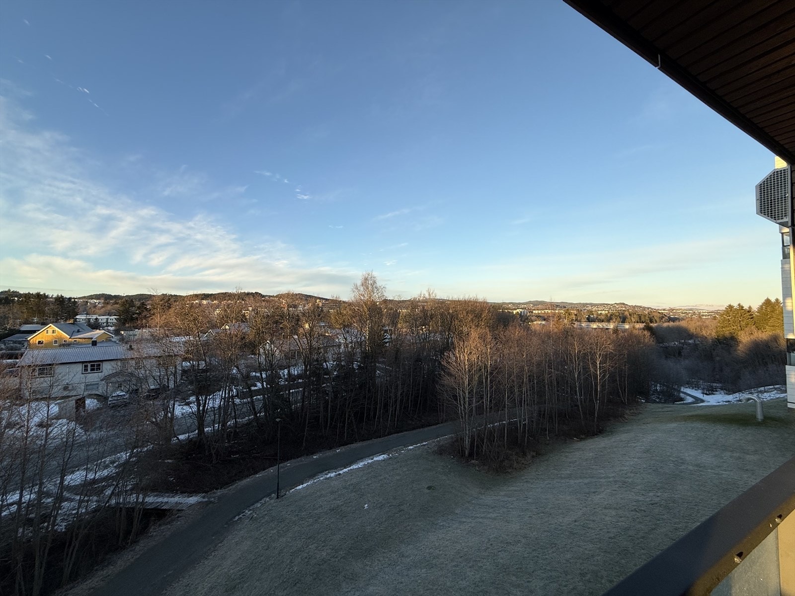 Bilde fra balkongen tatt av eier Galleribilde