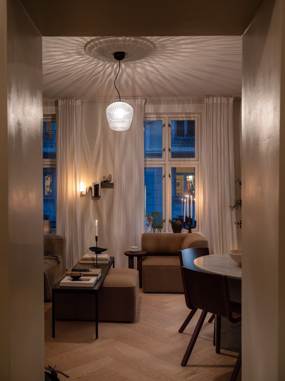 Det er relativt lave felleskostnader på kun kr. 2.825,- pr. mnd. Galleribilde