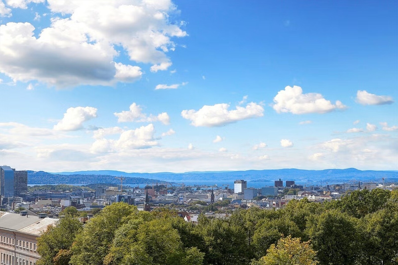 Panoramautsikt over hele Oslo by! Galleribilde