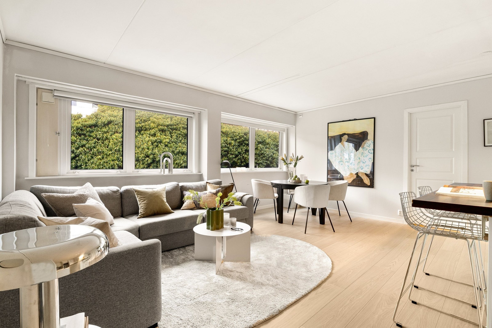 Velkommen til Fjøsangerveien 161 - Presenteres av Eiendomsmegler Krogsveen v/Emre Anthonisen Galleribilde